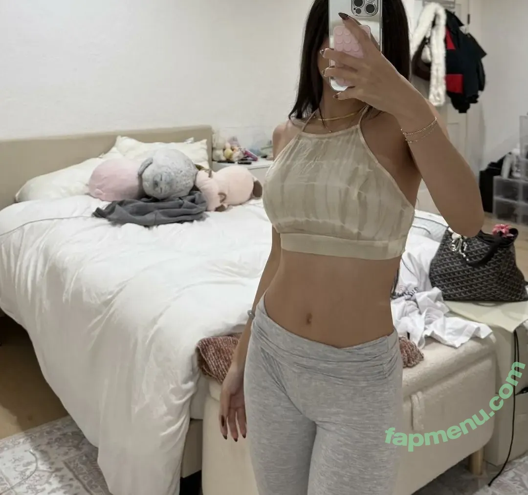 Eden Luong nude photo #0304 (edenmluong)