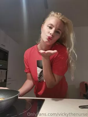 edenblissfree / thefreespiritgypsy nude photo #0004