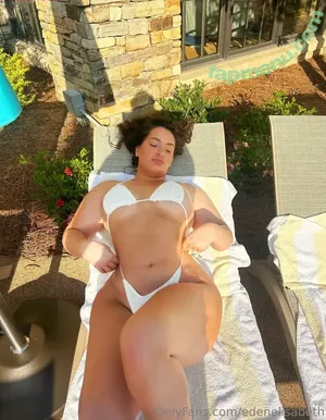  nude photo #0001