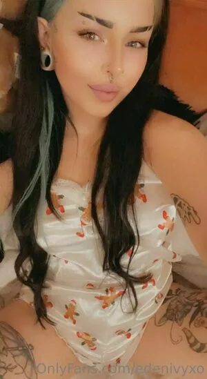 edenivyxo / edenivyxx nude photo #0021