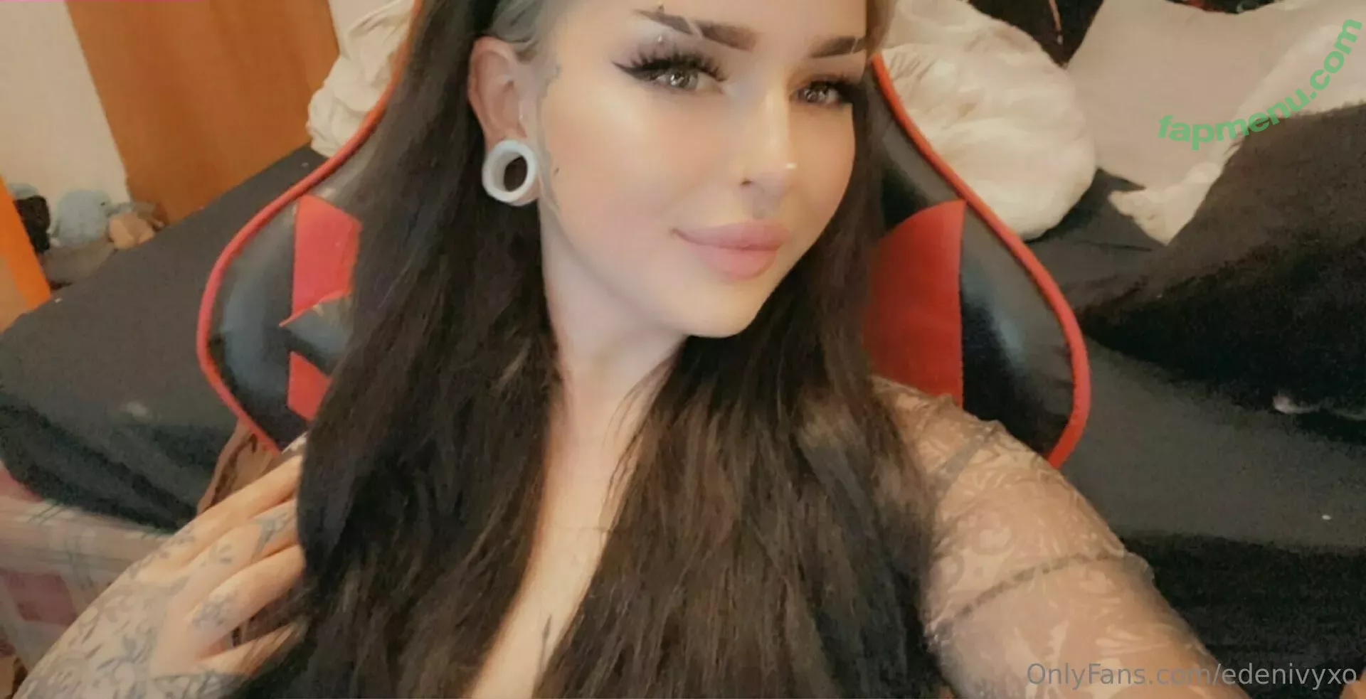 edenivyxo nude photo #0115 (edenivyxx)