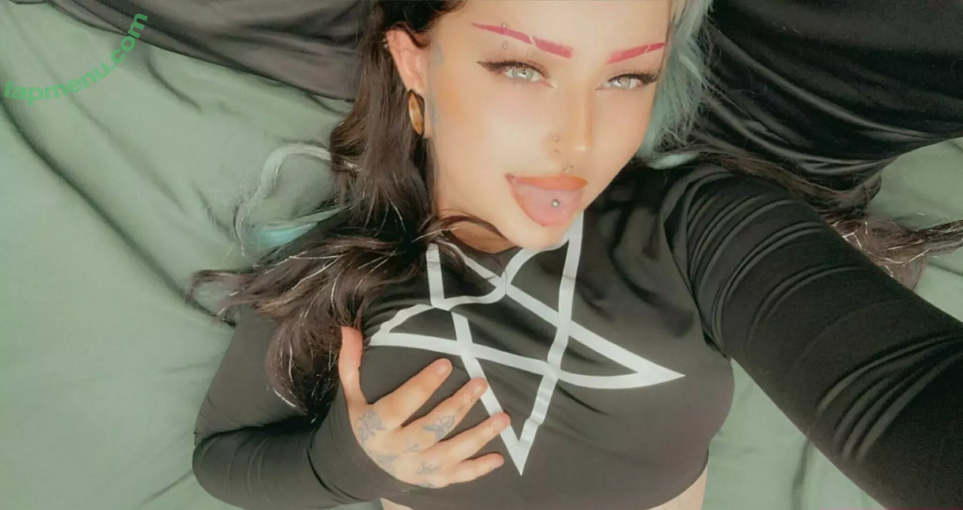 edenivyxo nude photo #0250 (edenivyxx)