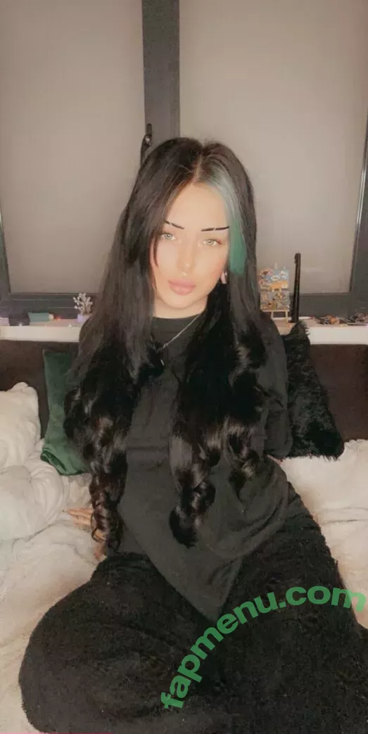 edenivyxo nude photo #0367 (edenivyxx)