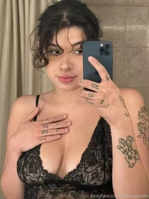 Edensgard3n / diabeticoochie / sativashortie nude photo #0490