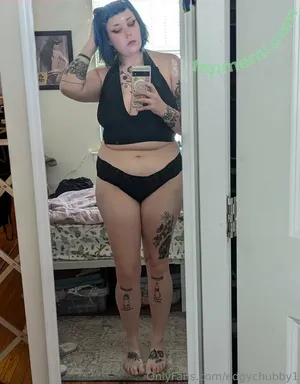 edgychubby1 / chubby.bee.designs nude photo #0027