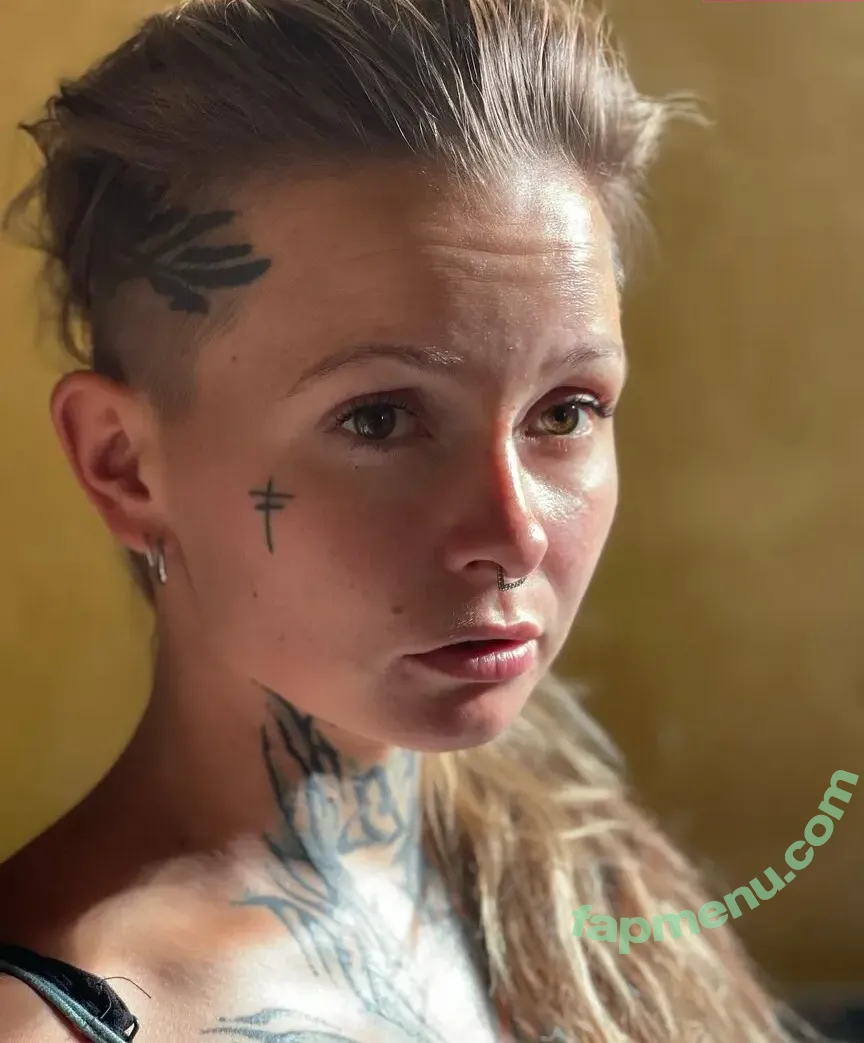 Edith Stehfest nude photo #0028 (edithstehfest)