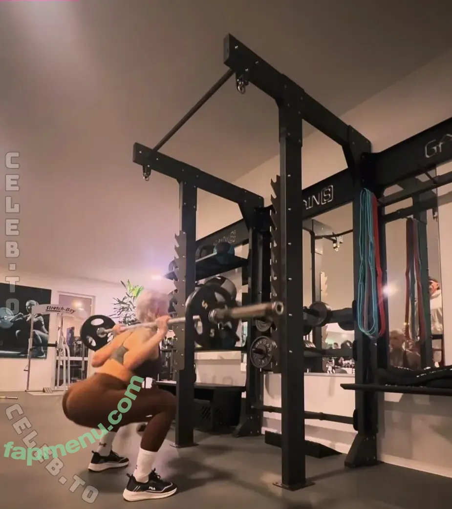 Edith Stehfest nude photo #0170 (edithstehfest)