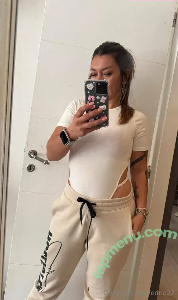 edna22 nude photo #0029 (edna22)