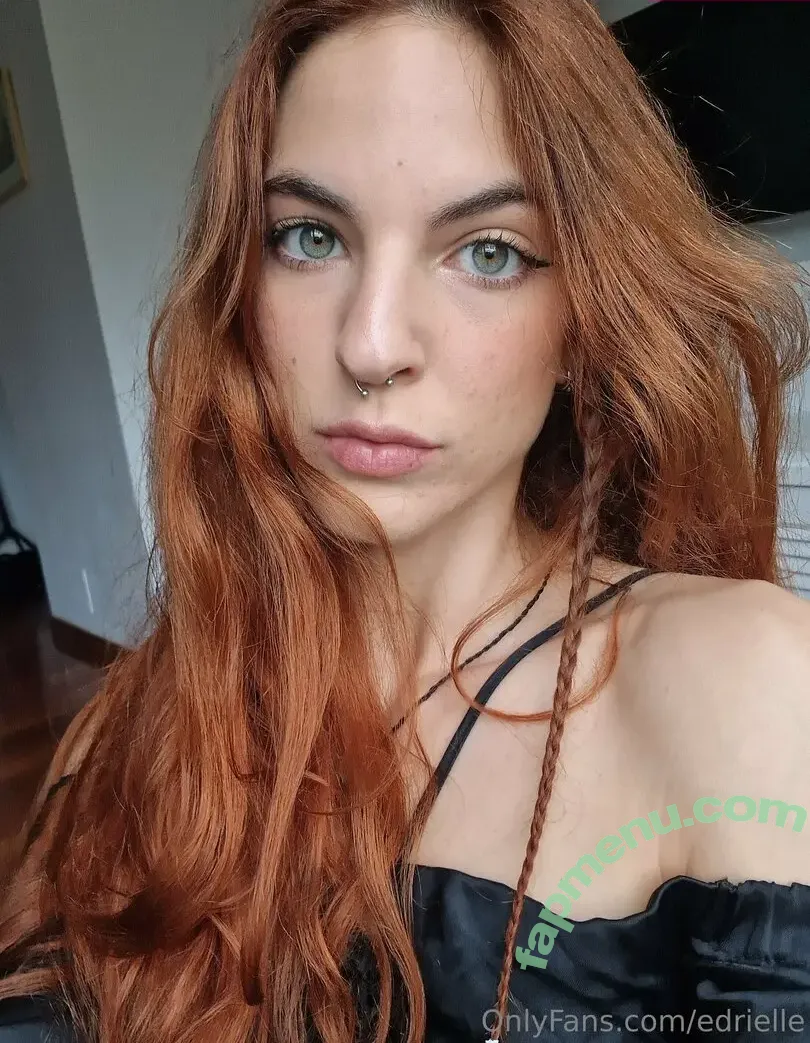 edrielle nude photo #0127 (edrielle_)