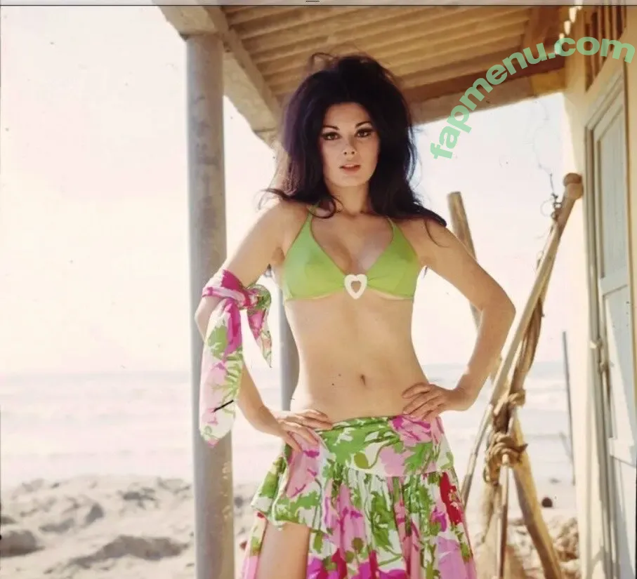Edwige Fenech nude photo #0023 (fenech_edwige)