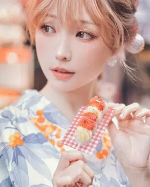 eeelyeee / Ely / Ely_eee nude photo #0306