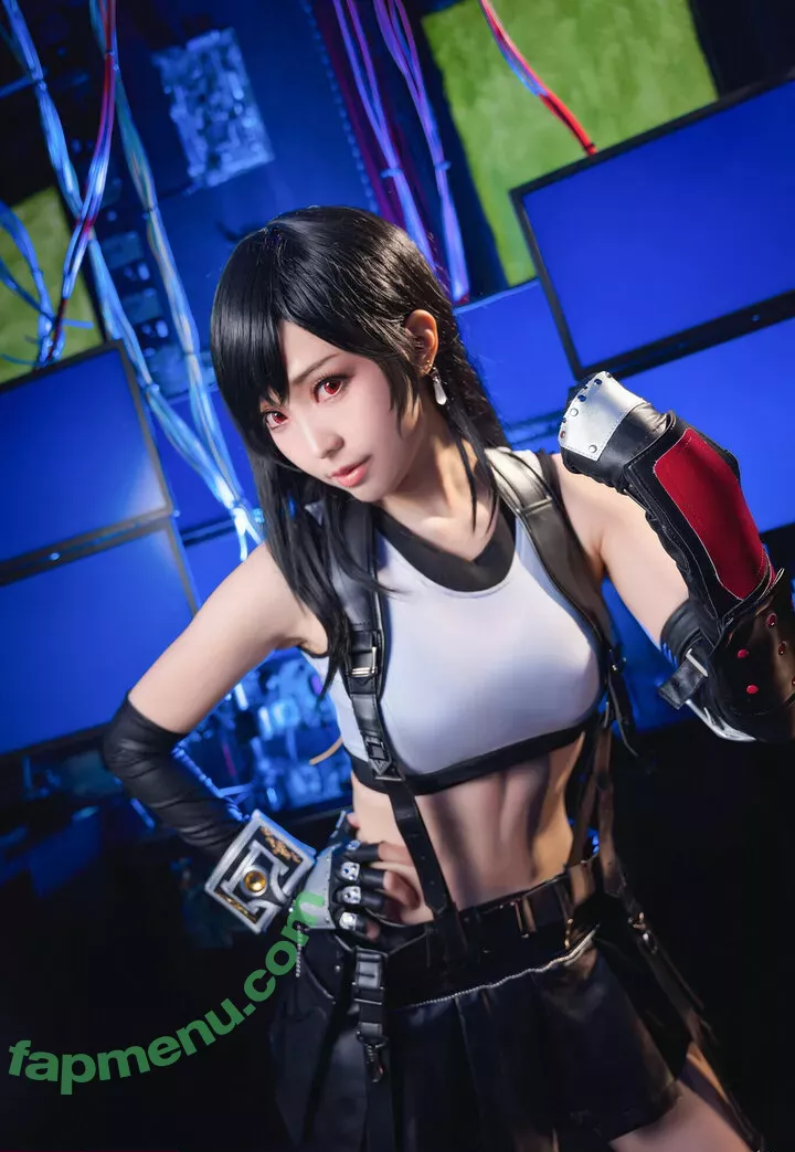 eeelyeee nude photo #0274 (Ely / Ely_eee)