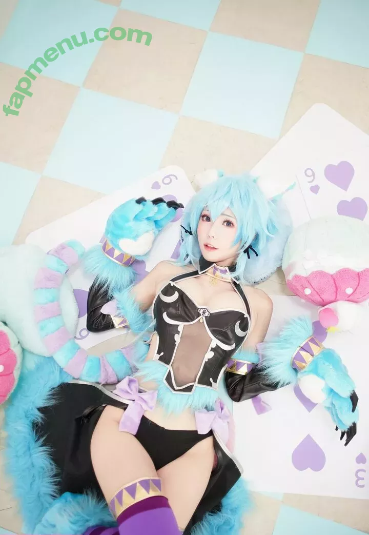 eeelyeee nude photo #0334 (Ely / Ely_eee)