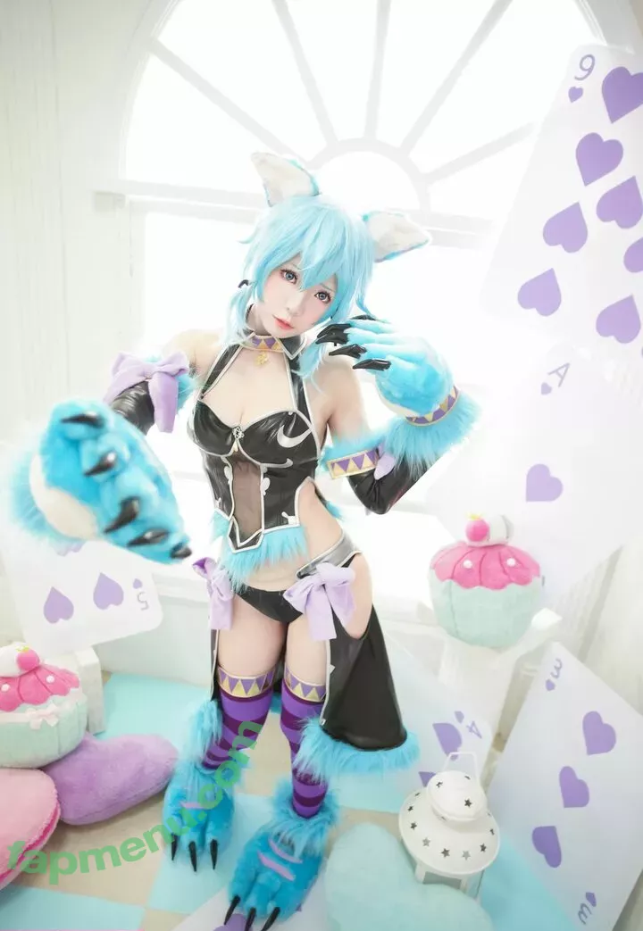 eeelyeee nude photo #0341 (Ely / Ely_eee)