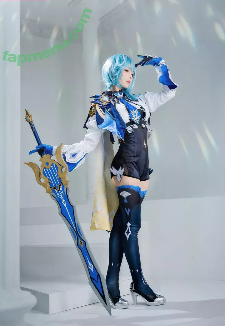 eeelyeee nude photo #0371 (Ely / Ely_eee)