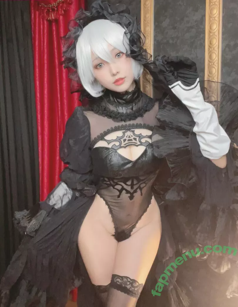 eeelyeee nude photo #0376 (Ely / Ely_eee)