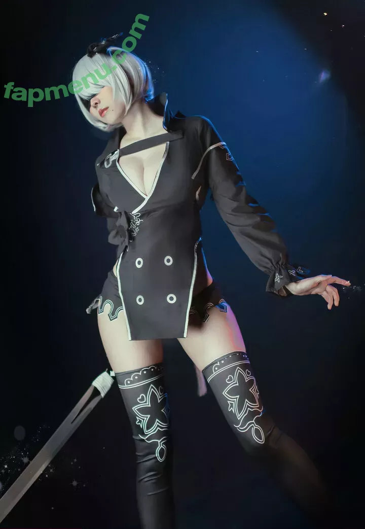 eeelyeee nude photo #0382 (Ely / Ely_eee)