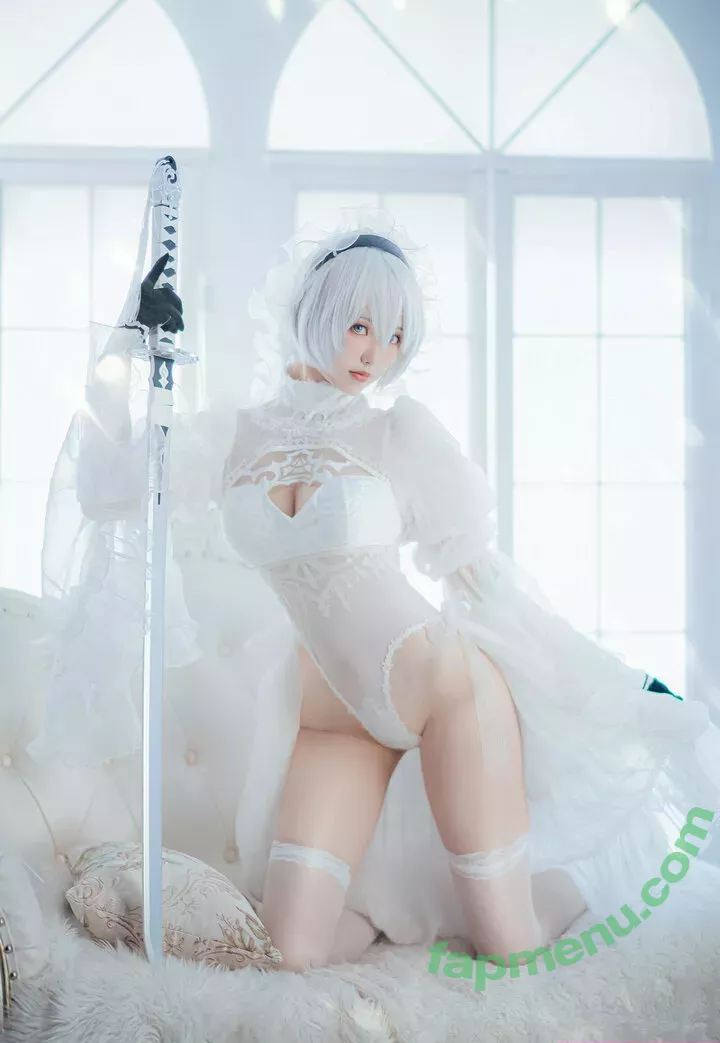 eeelyeee nude photo #0395 (Ely / Ely_eee)