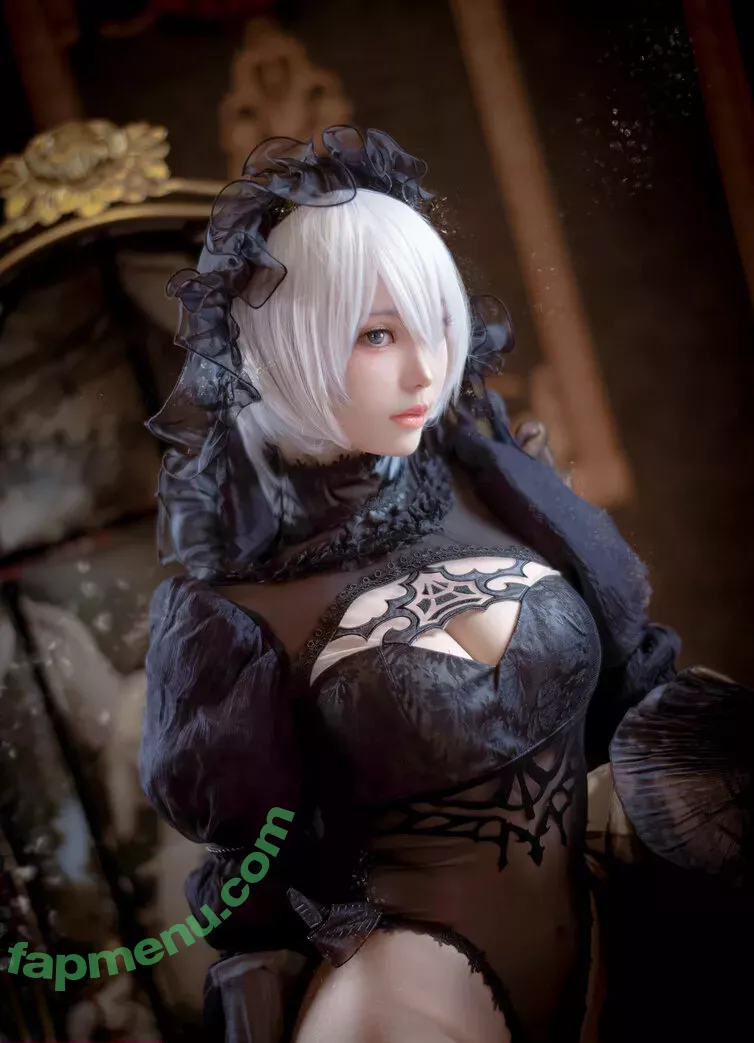 eeelyeee nude photo #0410 (Ely / Ely_eee)