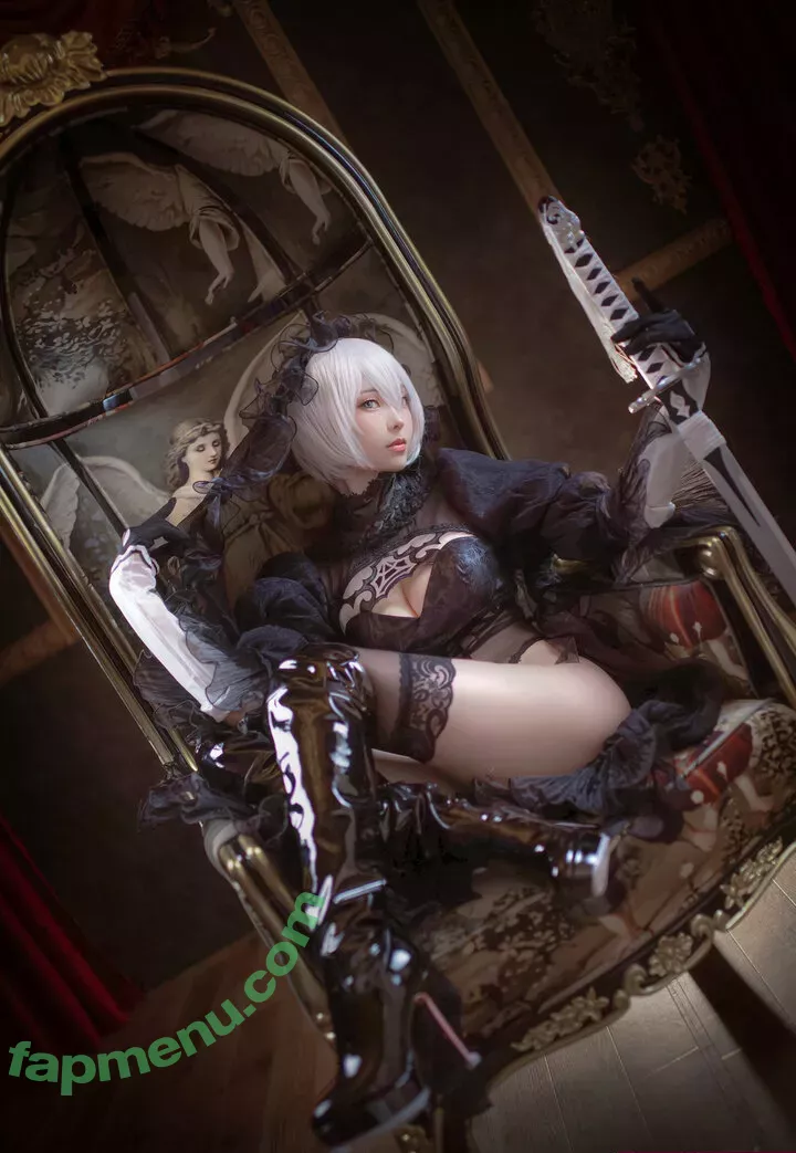 eeelyeee nude photo #0413 (Ely / Ely_eee)