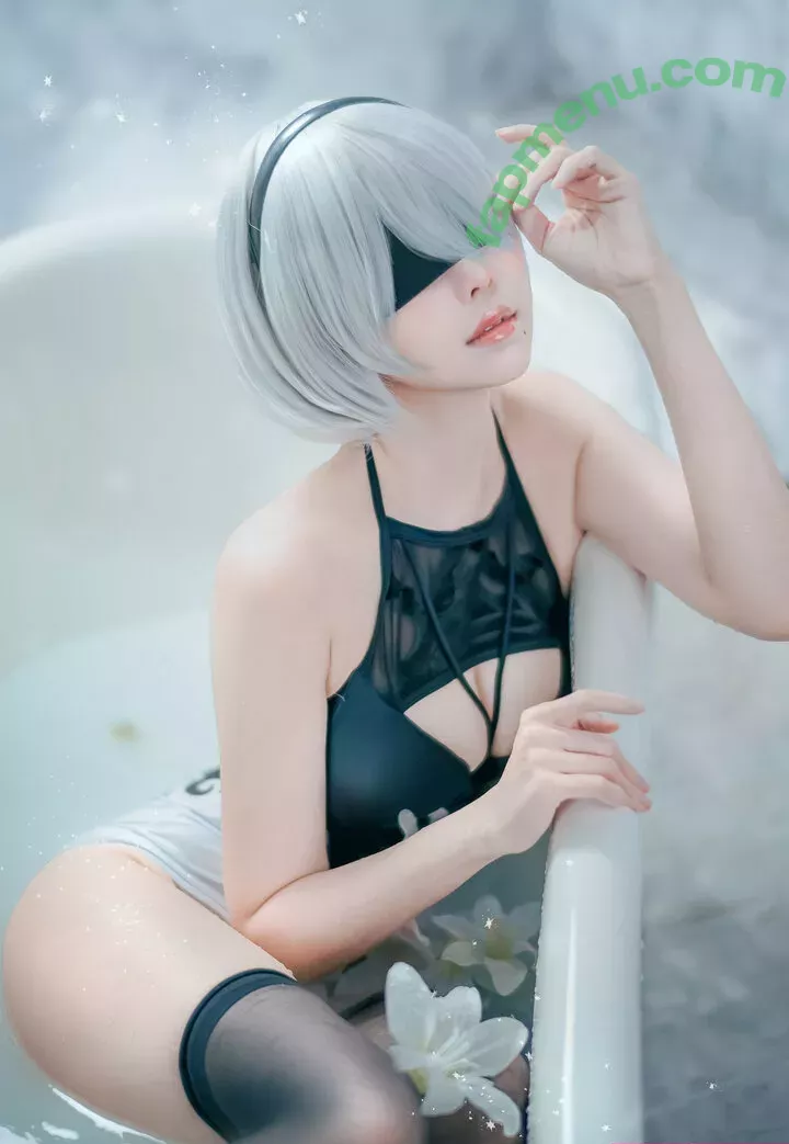 eeelyeee nude photo #0434 (Ely / Ely_eee)