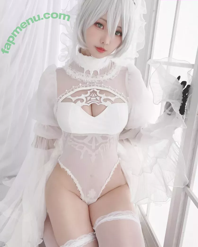 eeelyeee nude photo #0440 (Ely / Ely_eee)