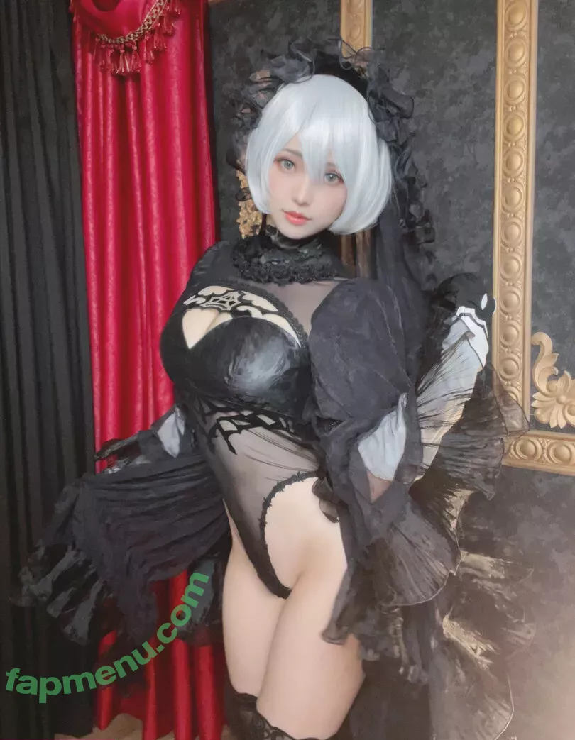 eeelyeee nude photo #0441 (Ely / Ely_eee)