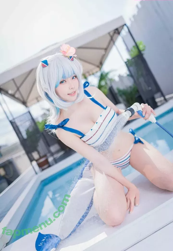 eeelyeee nude photo #0525 (Ely / Ely_eee)