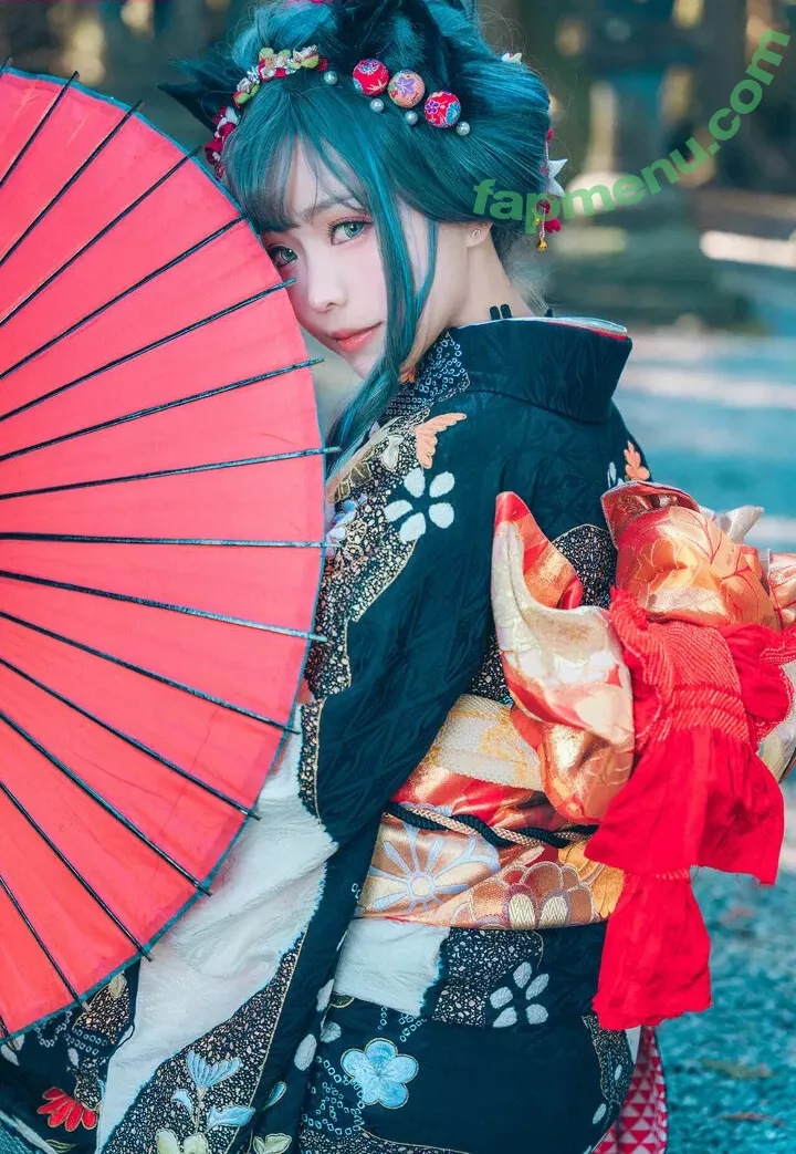 eeelyeee nude photo #0563 (Ely / Ely_eee)