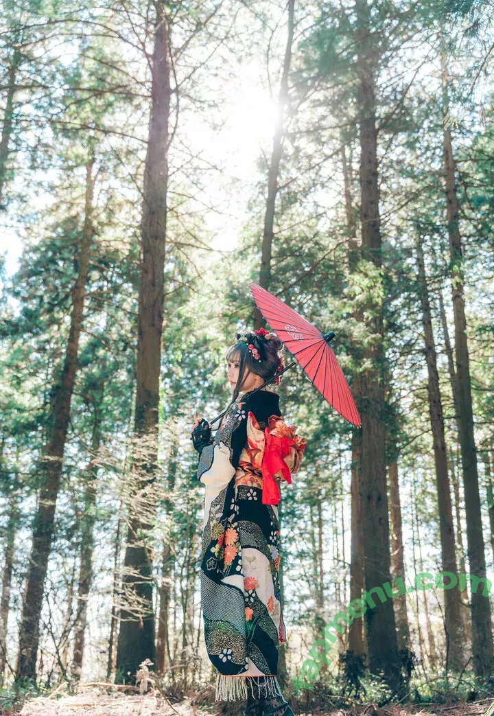 eeelyeee nude photo #0572 (Ely / Ely_eee)