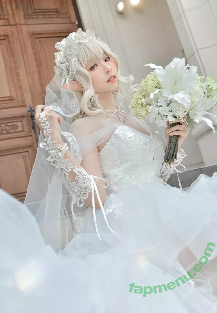 eeelyeee nude photo #0658 (Ely / Ely_eee)