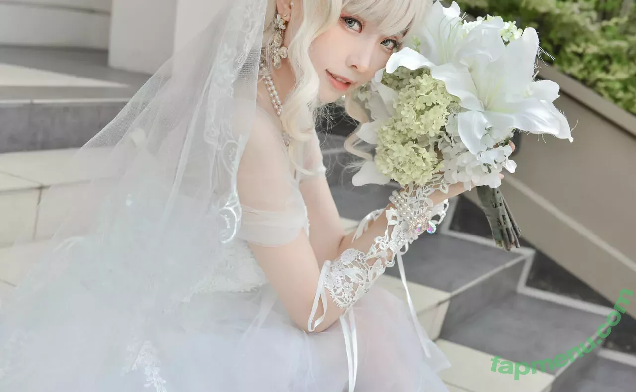 eeelyeee nude photo #0662 (Ely / Ely_eee)