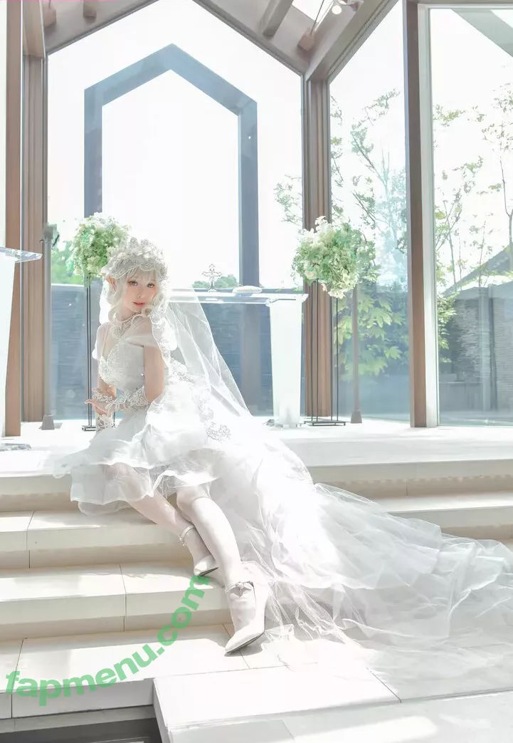 eeelyeee nude photo #0678 (Ely / Ely_eee)