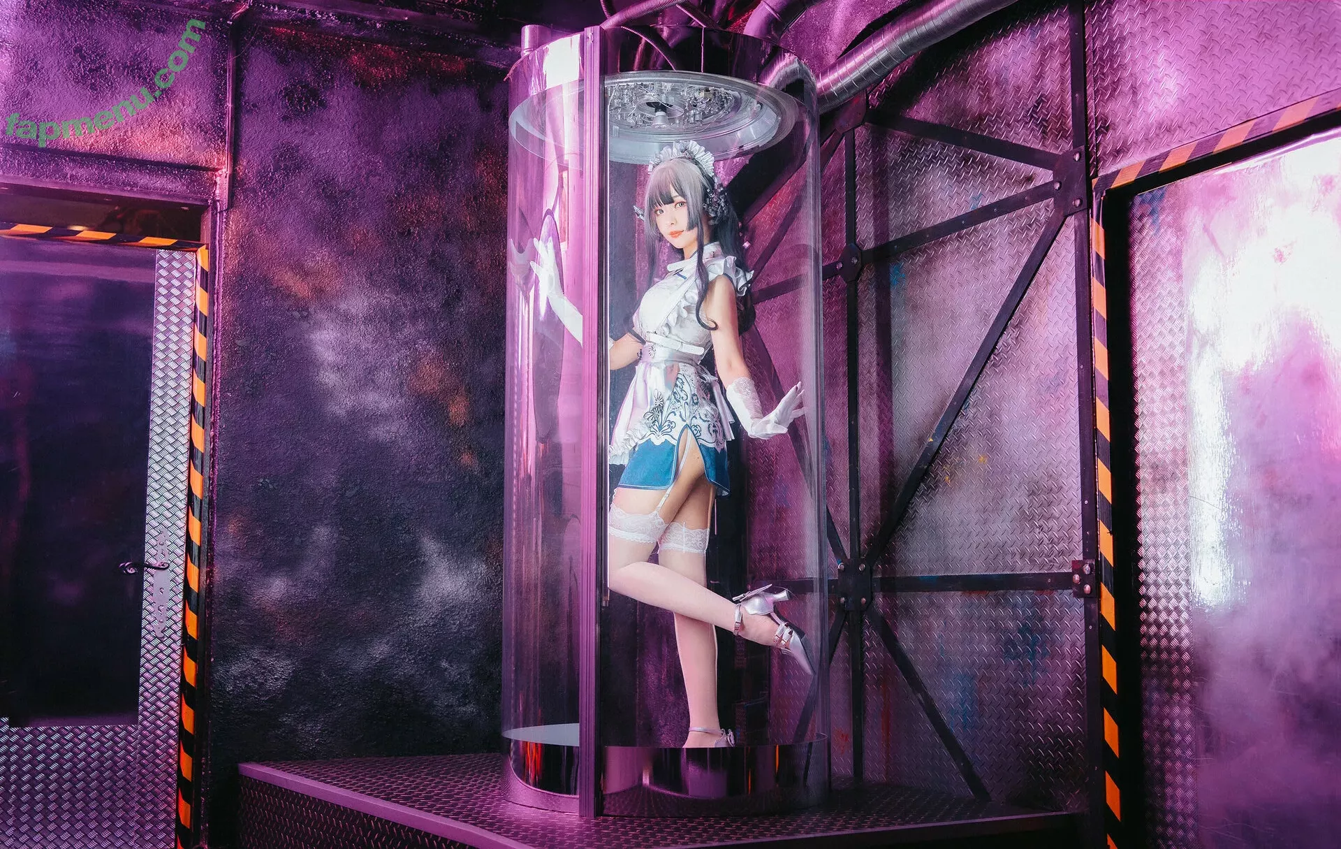 eeelyeee nude photo #0710 (Ely / Ely_eee)