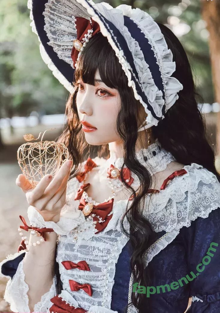 eeelyeee nude photo #0750 (Ely / Ely_eee)