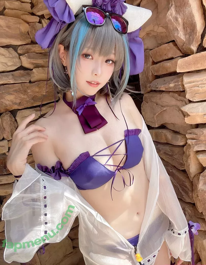 eeelyeee nude photo #0823 (Ely Cosplay / Ely_eee)