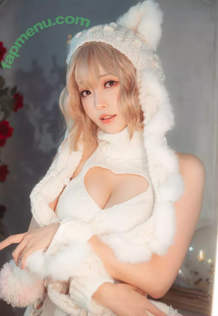 eeelyeee nude photo #0850 (Ely Cosplay / Ely_eee)