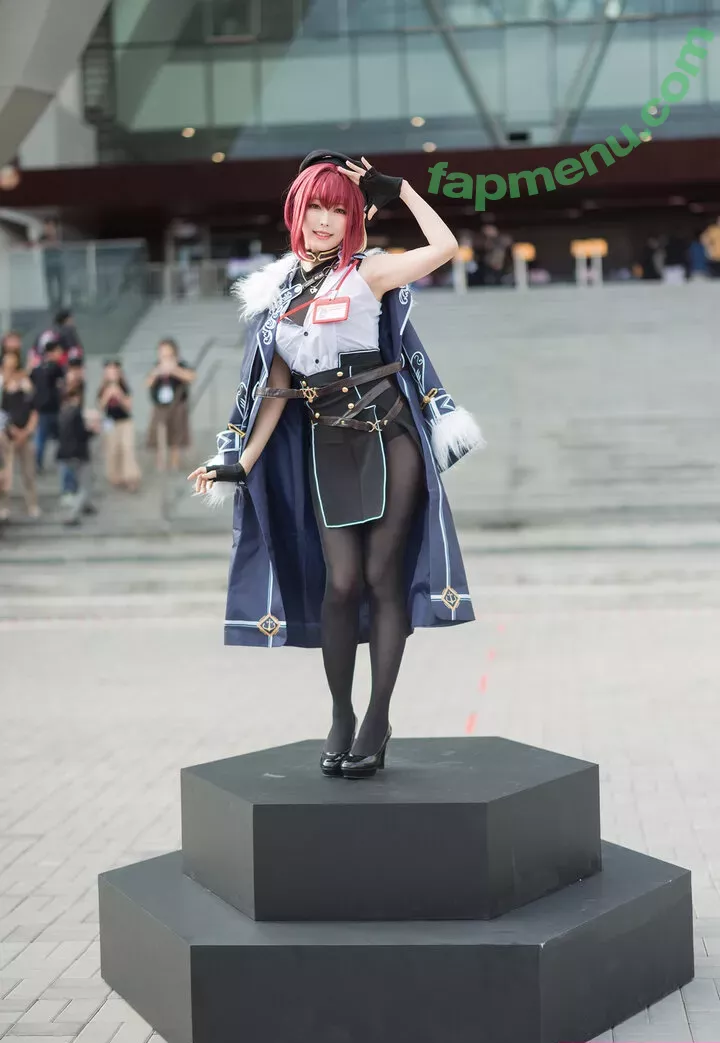 eeelyeee nude photo #0994 (Ely Cosplay / Ely_eee)