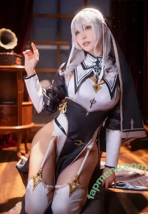 eeelyeee / Ely Cosplay / Ely_eee nude photo #1366