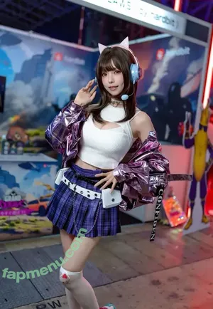 eeelyeee / Ely Cosplay / Ely_eee nude photo #1436