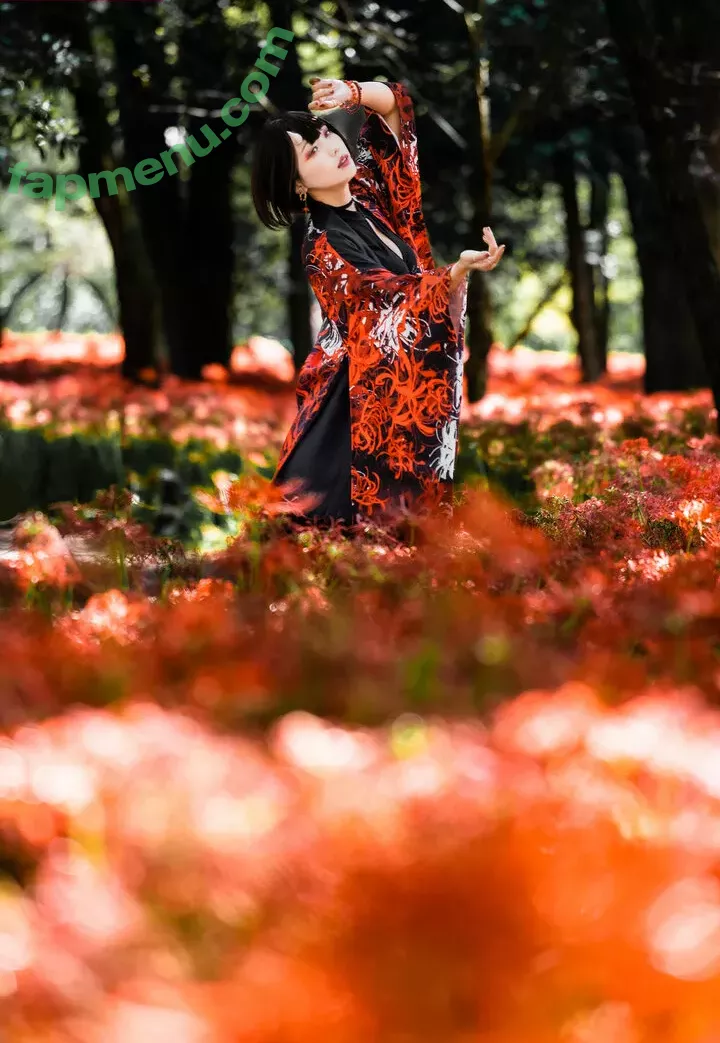 eeelyeee nude photo #1042 (Ely Cosplay / Ely_eee)