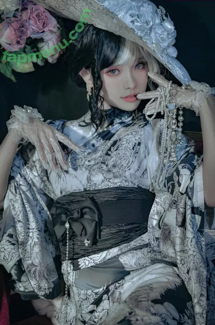 eeelyeee nude photo #1081 (Ely Cosplay / Ely_eee)