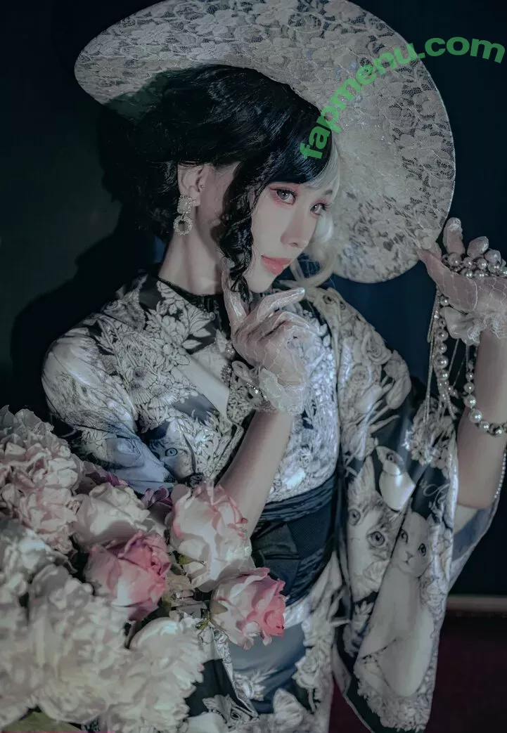 eeelyeee nude photo #1083 (Ely Cosplay / Ely_eee)