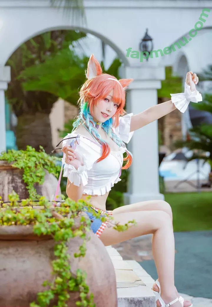 eeelyeee nude photo #1139 (Ely Cosplay / Ely_eee)