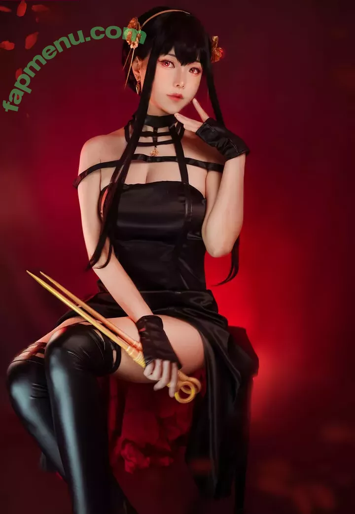 eeelyeee nude photo #1162 (Ely Cosplay / Ely_eee)