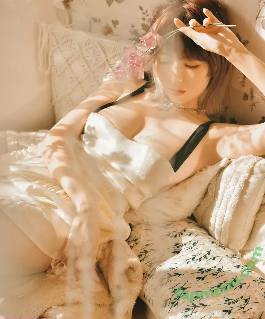 eeelyeee nude photo #1178 (Ely Cosplay / Ely_eee)