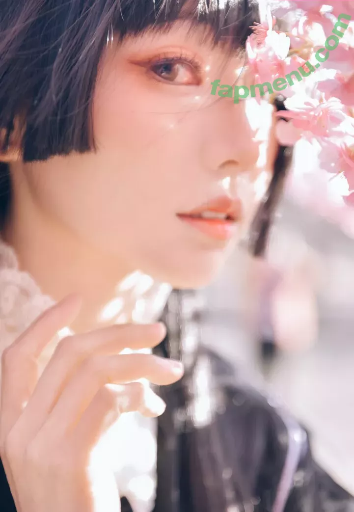 eeelyeee nude photo #1266 (Ely Cosplay / Ely_eee)