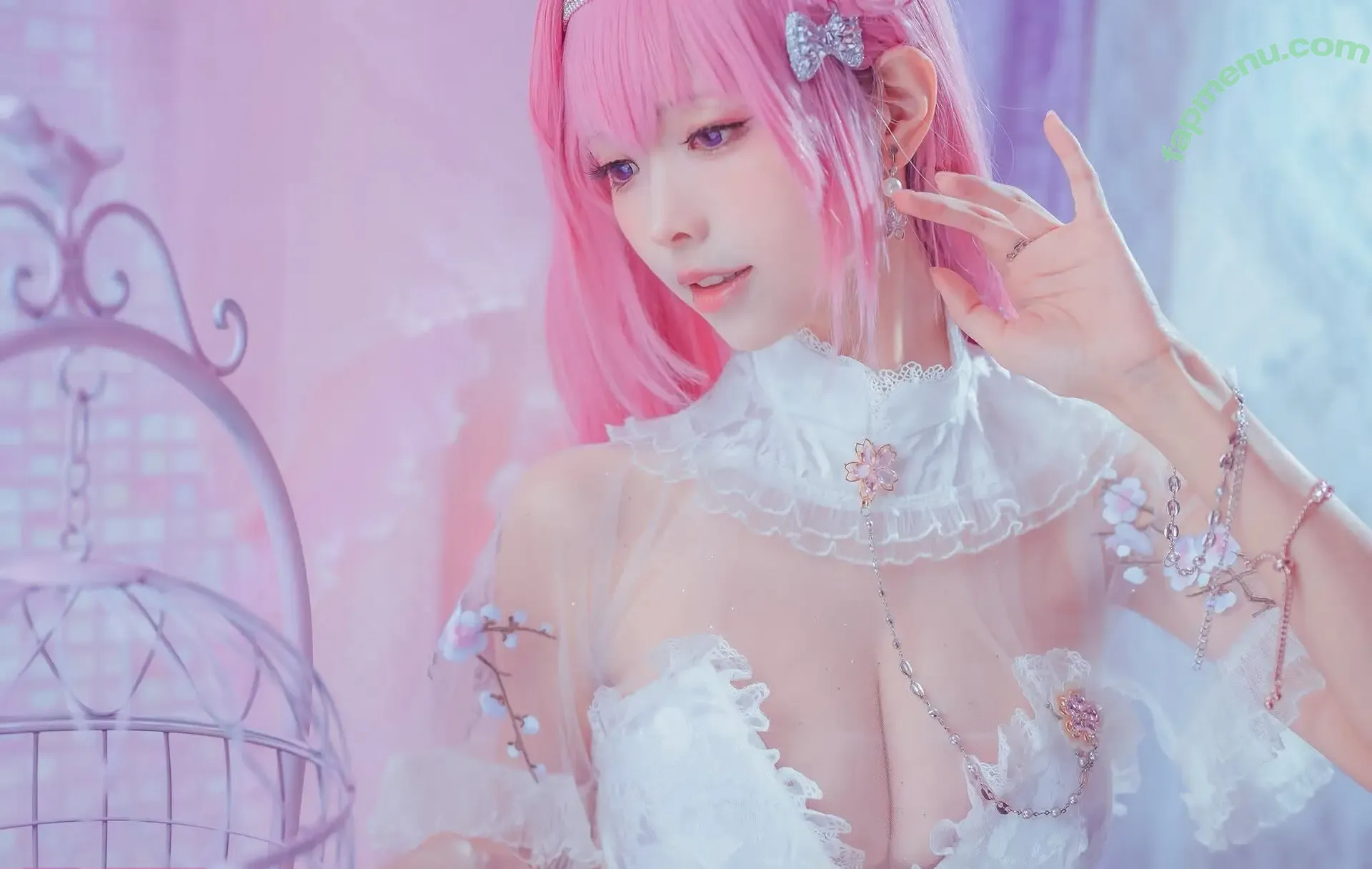 eeelyeee nude photo #1528 (Ely Cosplay / Ely_eee)