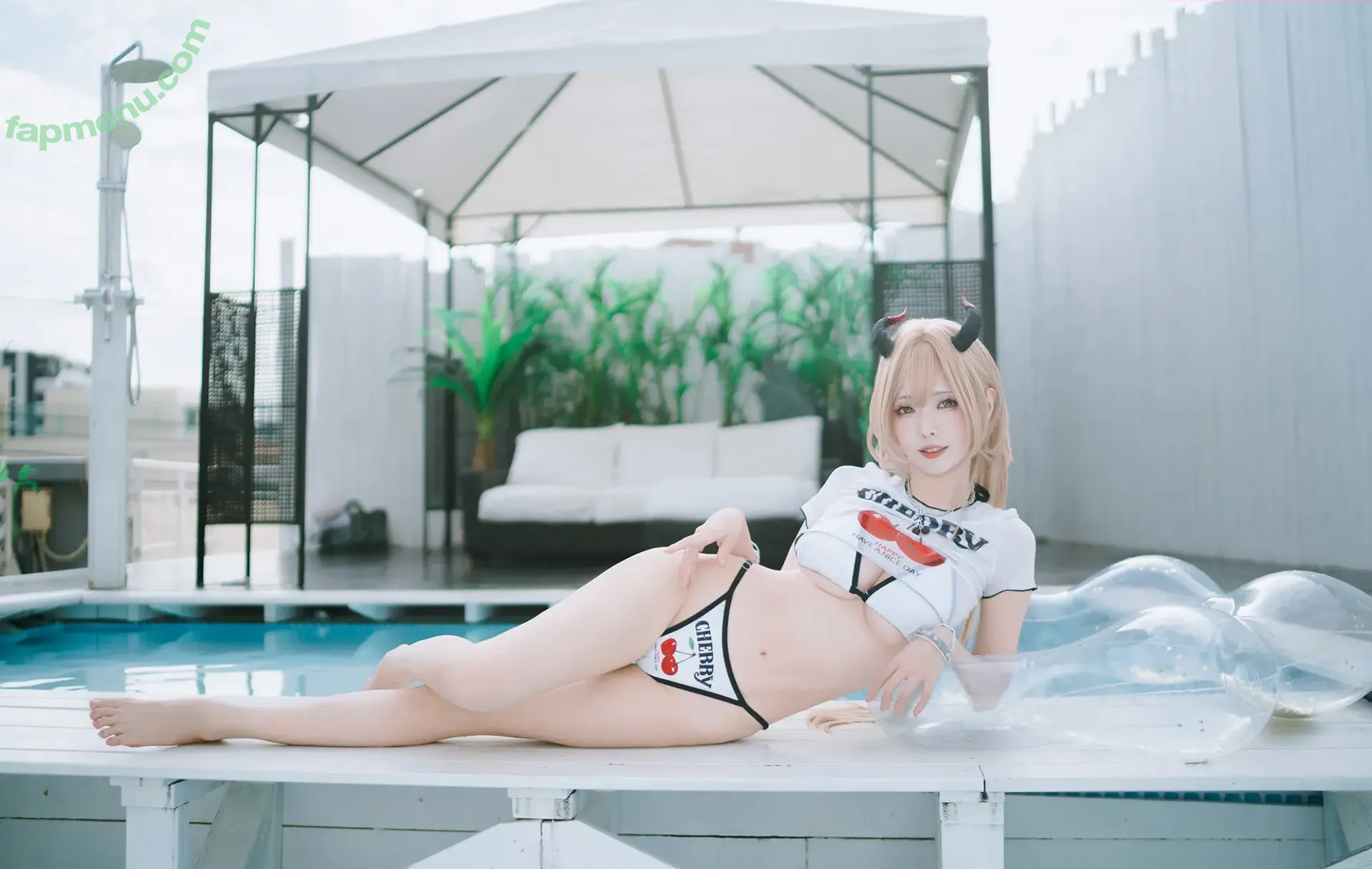 eeelyeee nude photo #1763 (Ely Cosplay / Ely_eee)