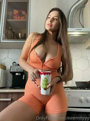  nude photo #0005